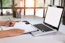 点亮你的文字世界：润色英文单词的艺术之旅